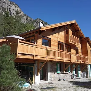 appartement-rdc-chalet-55m2.fr-provencehotel.com/